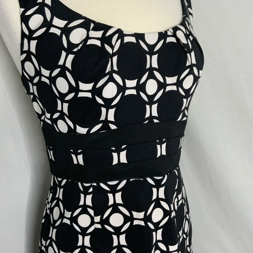 Connected Black/White Print Sleeveless Dress 10 - Picture 3 of 11